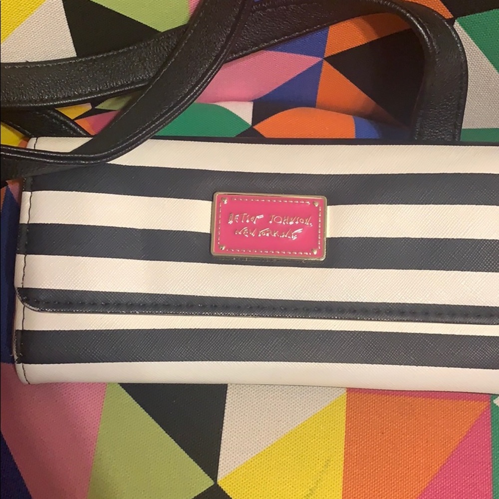Betsey Johnson wallet crossbody SOLD